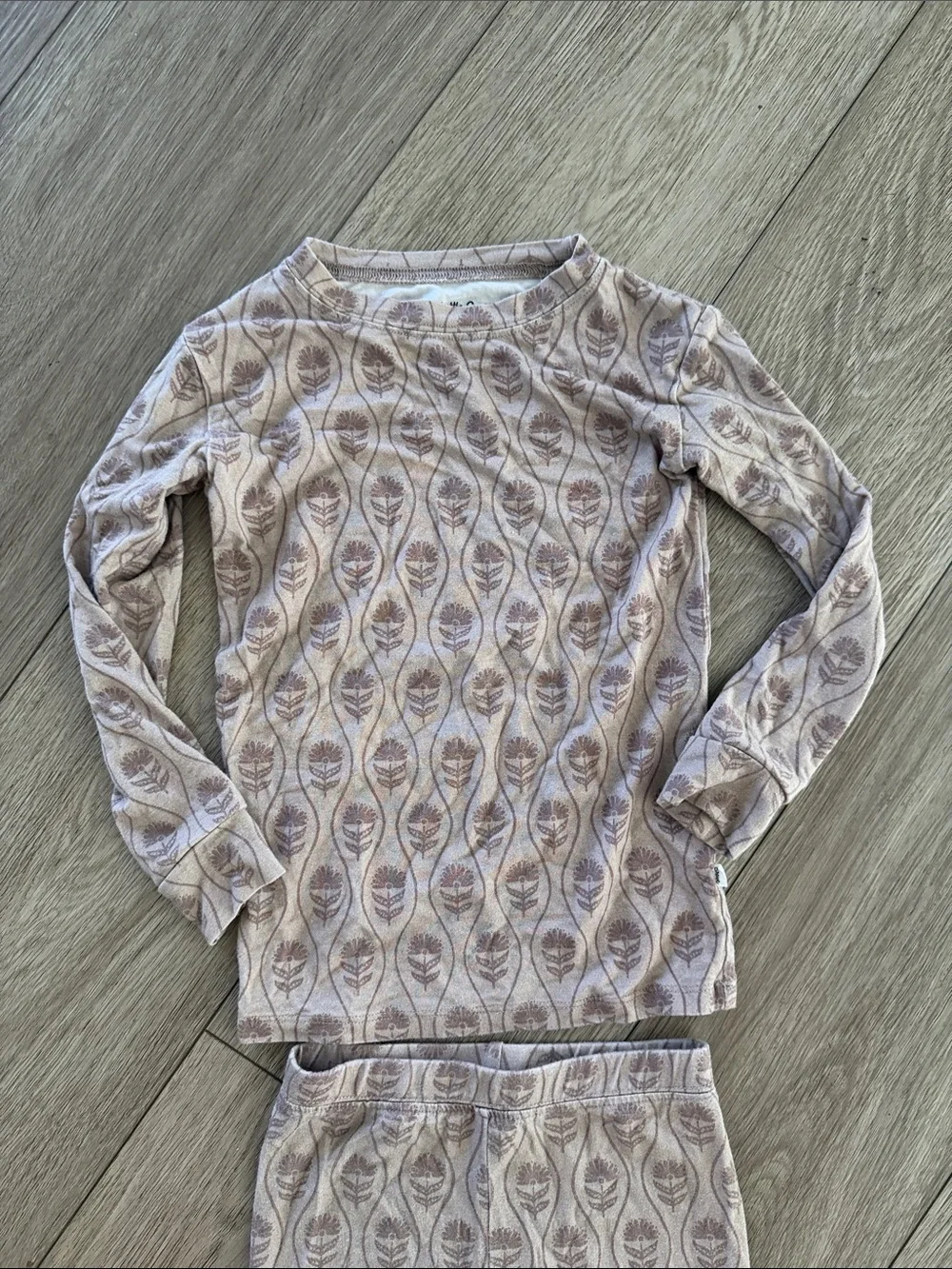Brave Little Ones floral light purple bamboo pajama set size 3T